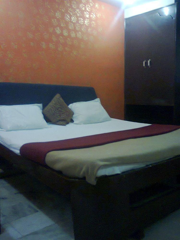 Aditya Palace Agra  Ngoại thất bức ảnh