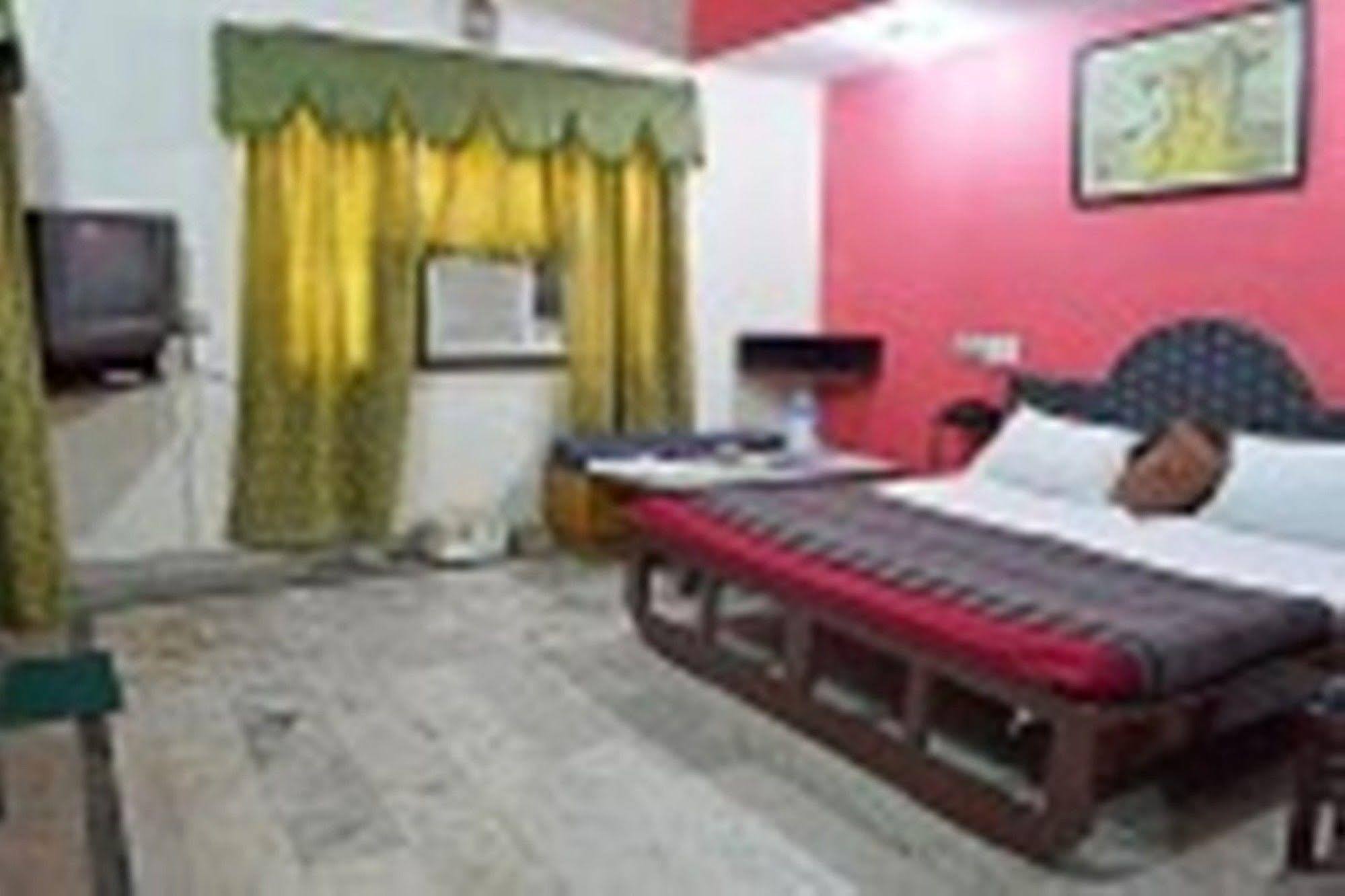 Aditya Palace Agra  Ngoại thất bức ảnh